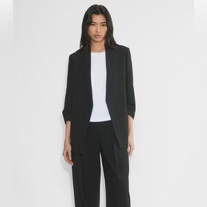NWOT Aritzia Babaton Power Blazer 00